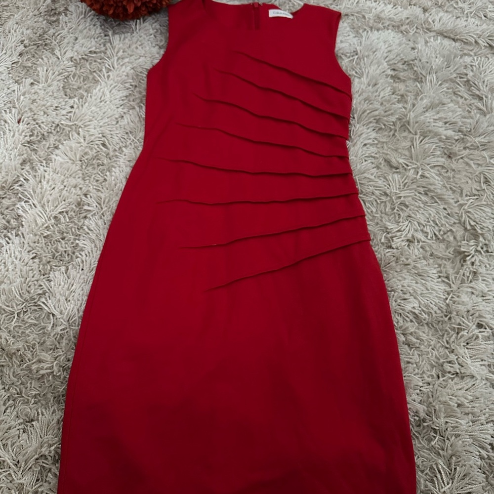 Elegant Red Sleeveless Dress